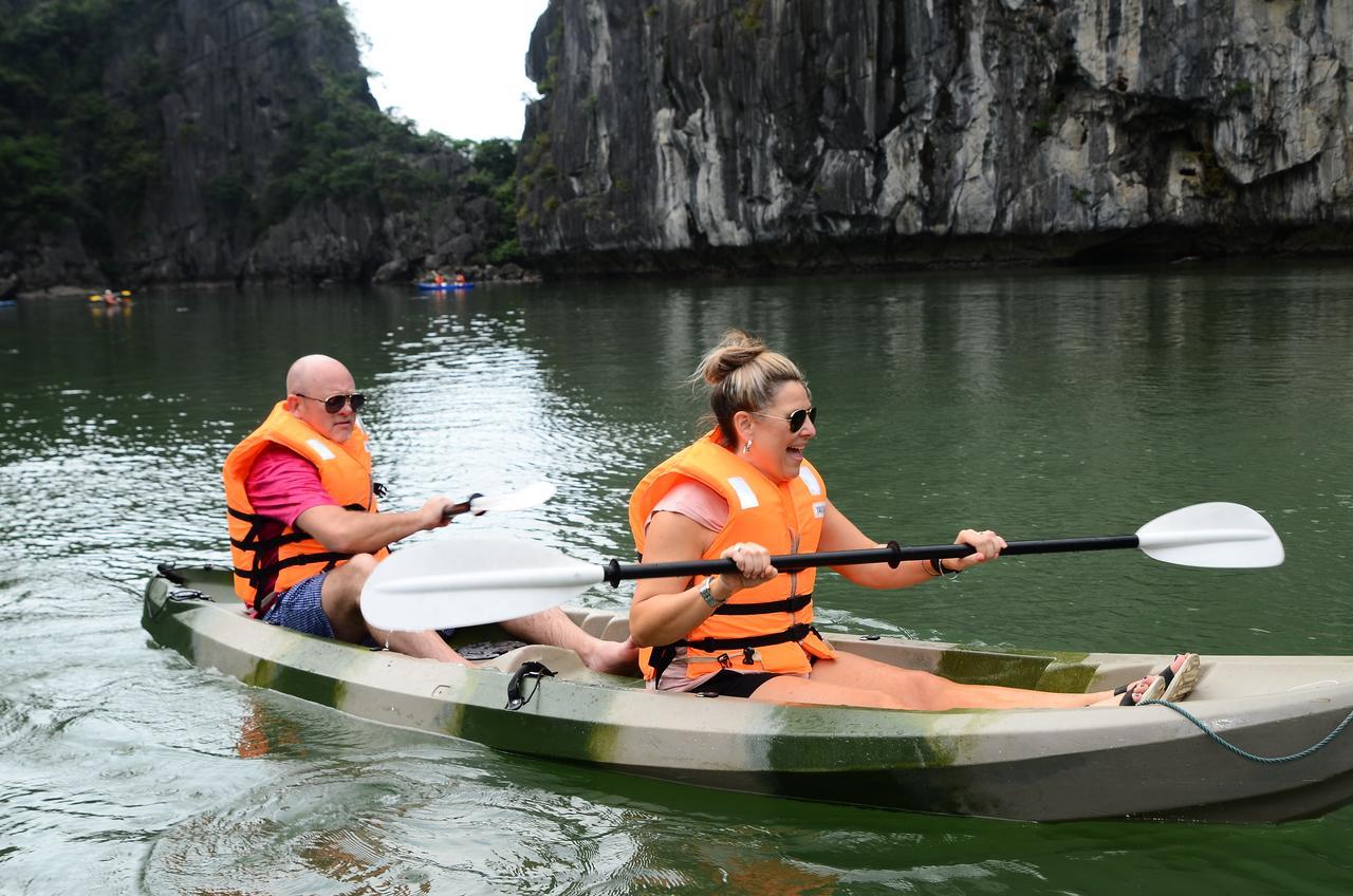 Margaret Cruises Hotel Ha Long Exterior foto